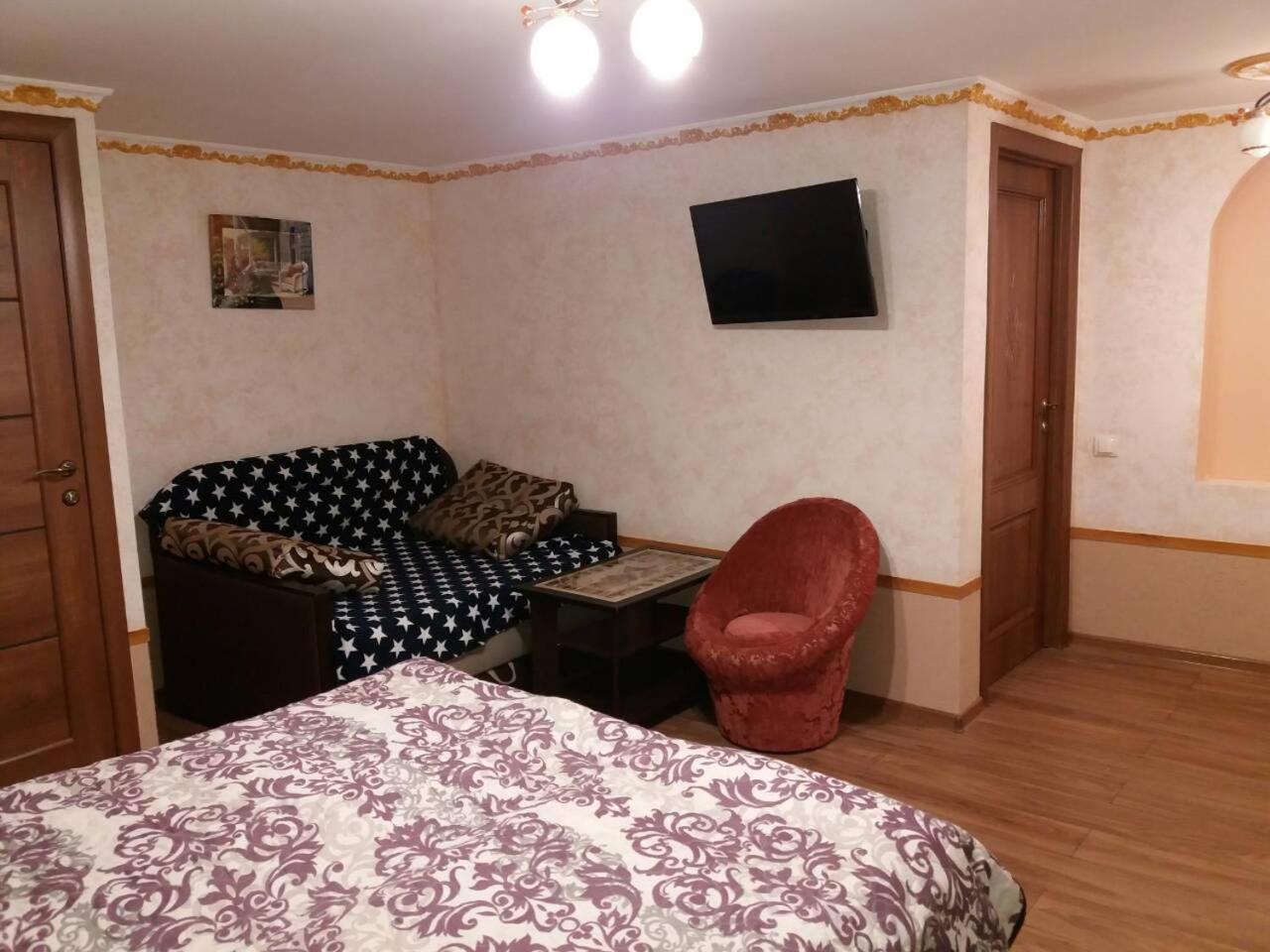 Guest House Zhanna Berehove  Eksteriør billede